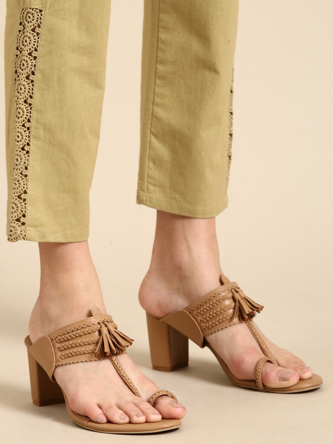 Chikku Side Chikan Pants